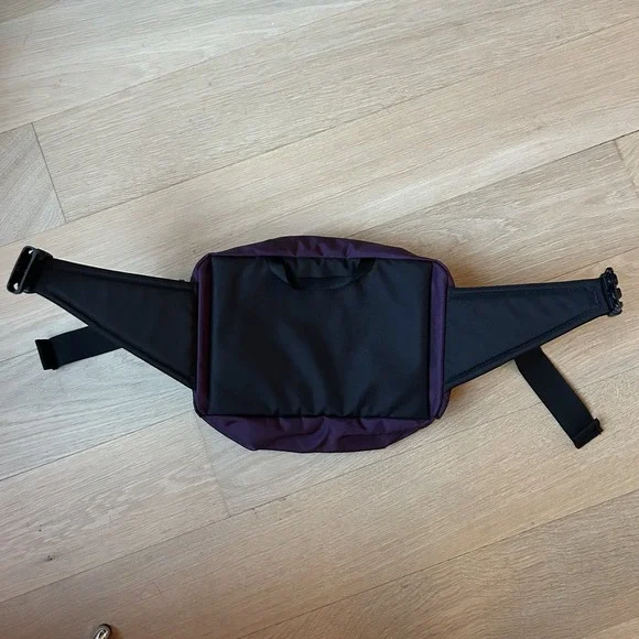 Tom Bihn Discontinued Retired Le Grand Derriere Hip Pack Purple Red Rare US Made - Picture 3 of 16